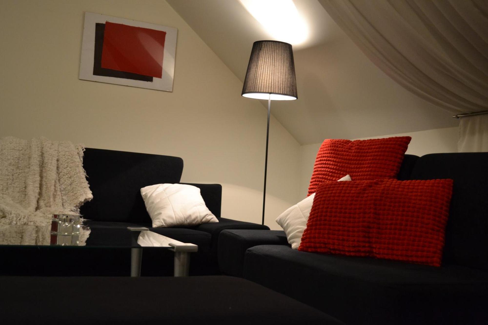 Penzion Luxor Trnava Exteriör bild