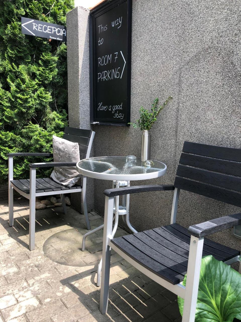 Penzion Luxor Trnava Exteriör bild